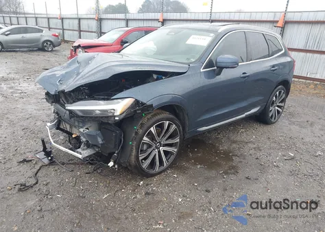2023 Volvo Xc60 B5 Ultimate Bright Theme from USA, damaged, VIN YV4L12RA5P1359797